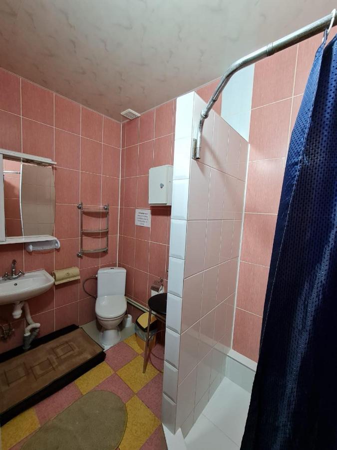 Мини-Отель Kropyvnytskyi Ngoại thất bức ảnh